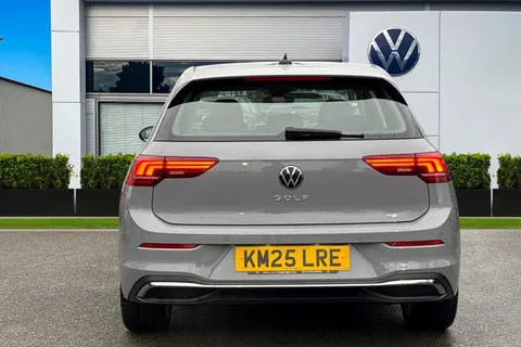 KM25LRE Volkswagen Golf 1.5 TSI 150 Style 5dr | Sat Nav | Adaptive Cruise Control Thumbnail #5