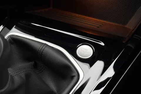 KM25LRE Volkswagen Golf 1.5 TSI 150 Style 5dr | Sat Nav | Adaptive Cruise Control Thumbnail #36