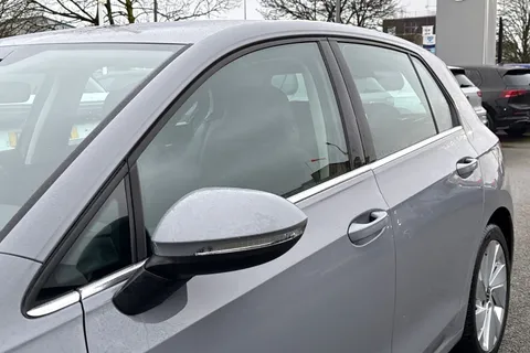 KM25LRE Volkswagen Golf 1.5 TSI 150 Style 5dr | Sat Nav | Adaptive Cruise Control Thumbnail #41