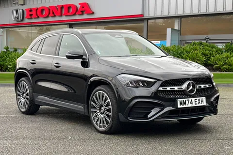 MM74EXH Mercedes-Benz Gla 200 AMG Line Premium 5dr Auto Thumbnail #2