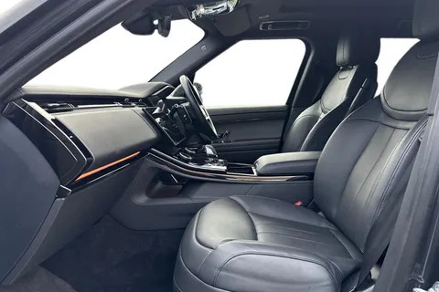 3 of 47 for Land Rover Range Rover Sport 3.0 D300 Dynamic SE 5dr