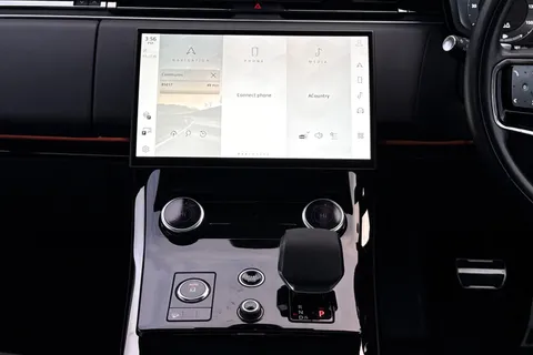 15 of 47 for Land Rover Range Rover Sport 3.0 D300 Dynamic SE 5dr