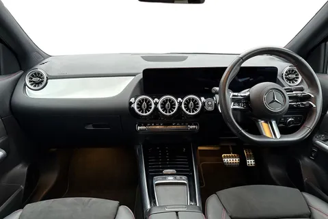 MM74EXH Mercedes-Benz Gla 200 AMG Line Premium 5dr Auto Thumbnail #18