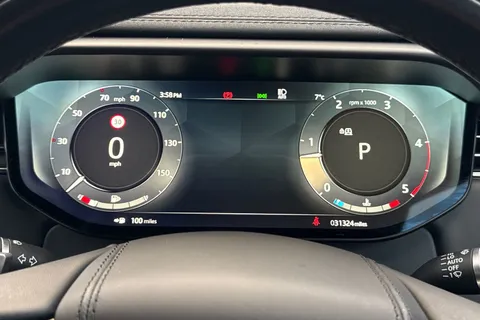 17 of 47 for Land Rover Range Rover Sport 3.0 D300 Dynamic SE 5dr