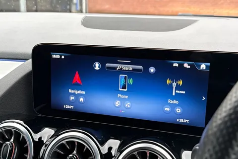 MM74EXH Mercedes-Benz Gla 200 AMG Line Premium 5dr Auto Thumbnail #21