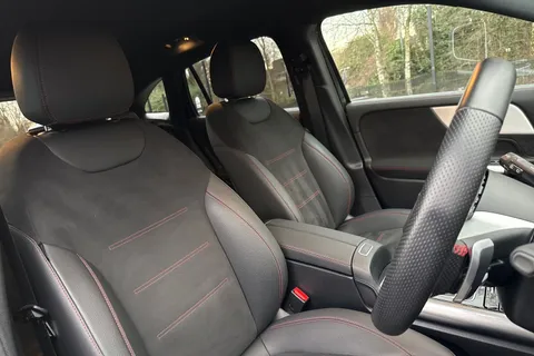 MM74EXH Mercedes-Benz Gla 200 AMG Line Premium 5dr Auto Thumbnail #25