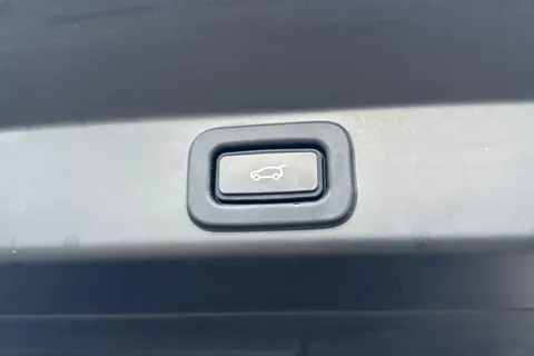 30 of 47 for Land Rover Range Rover Sport 3.0 D300 Dynamic SE 5dr