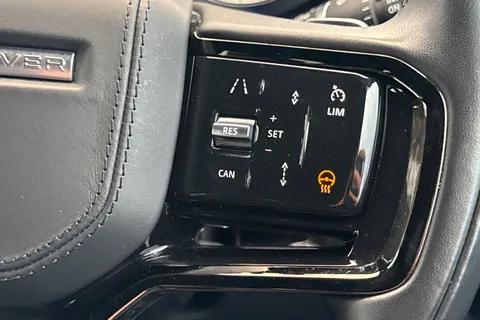 32 of 47 for Land Rover Range Rover Sport 3.0 D300 Dynamic SE 5dr