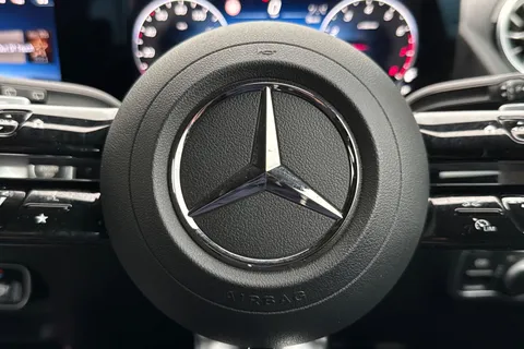 MM74EXH Mercedes-Benz Gla 200 AMG Line Premium 5dr Auto Thumbnail #39