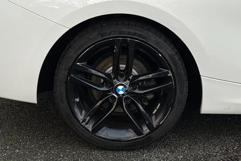 HS18GHA BMW 2 Series 1.5 218i M Sport Euro 6 (s/s) 2dr Thumbnail #12
