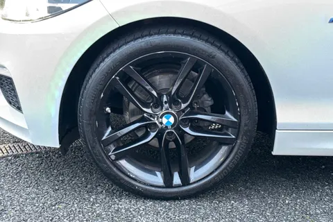 HS18GHA BMW 2 Series 1.5 218i M Sport Euro 6 (s/s) 2dr Thumbnail #14