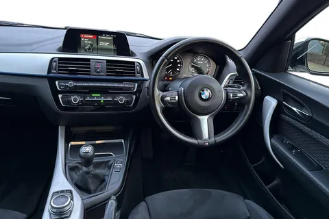 HS18GHA BMW 2 Series 1.5 218i M Sport Euro 6 (s/s) 2dr Thumbnail #19