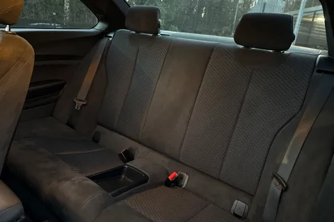 HS18GHA BMW 2 Series 1.5 218i M Sport Euro 6 (s/s) 2dr Thumbnail #20