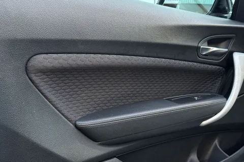 HS18GHA BMW 2 Series 1.5 218i M Sport Euro 6 (s/s) 2dr Thumbnail #39