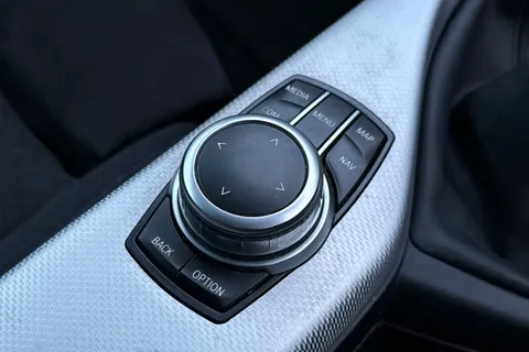 HS18GHA BMW 2 Series 1.5 218i M Sport Euro 6 (s/s) 2dr Thumbnail #48