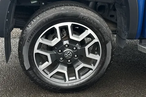 CP74FAK Volkswagen Amarok D/Cab Pick Up Style 2.0 TDI 205 4MOTION Auto Thumbnail #24