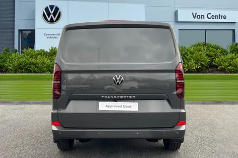DC75FVO Volkswagen Transporter T28 Panel Van Commerce Pro SWB 150 PS 2.0 TDI 6sp Manual -  Delivery Miles Thumbnail #5
