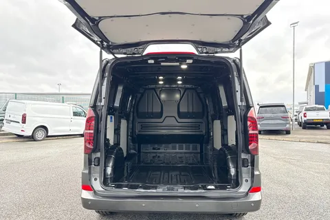 DC75FVO Volkswagen Transporter T28 Panel Van Commerce Pro SWB 150 PS 2.0 TDI 6sp Manual -  Delivery Miles Thumbnail #7