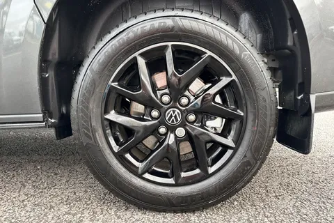 DC75FVO Volkswagen Transporter T28 Panel Van Commerce Pro SWB 150 PS 2.0 TDI 6sp Manual -  Delivery Miles Thumbnail #12