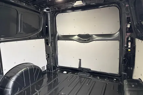 DC75FVO Volkswagen Transporter T28 Panel Van Commerce Pro SWB 150 PS 2.0 TDI 6sp Manual -  Delivery Miles Thumbnail #19