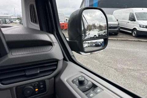 DC75FVO Volkswagen Transporter T28 Panel Van Commerce Pro SWB 150 PS 2.0 TDI 6sp Manual -  Delivery Miles Thumbnail #21