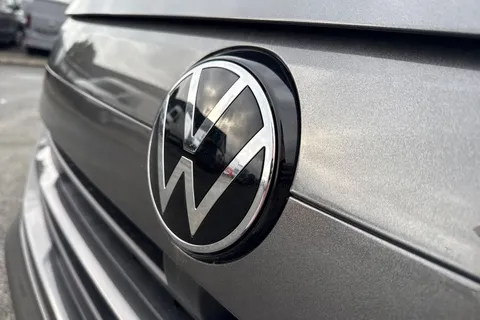 DC75FVO Volkswagen Transporter T28 Panel Van Commerce Pro SWB 150 PS 2.0 TDI 6sp Manual -  Delivery Miles Thumbnail #29