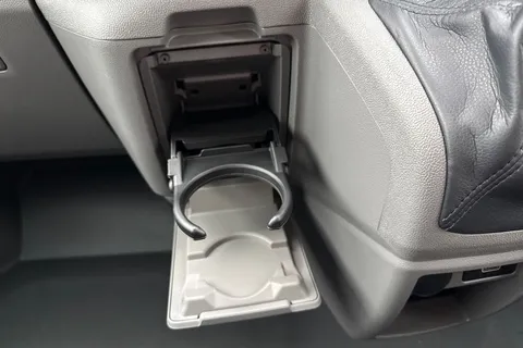 DC75FVO Volkswagen Transporter T28 Panel Van Commerce Pro SWB 150 PS 2.0 TDI 6sp Manual -  Delivery Miles Thumbnail #38