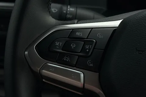 DC75FVO Volkswagen Transporter T28 Panel Van Commerce Pro SWB 150 PS 2.0 TDI 6sp Manual -  Delivery Miles Thumbnail #41