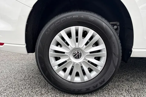 DC75LDU Volkswagen Caddy 2.0 TDI 102PS Commerce Pro Van [Tech Pack] Thumbnail #11