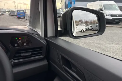 DC75LDU Volkswagen Caddy 2.0 TDI 102PS Commerce Pro Van [Tech Pack] Thumbnail #21