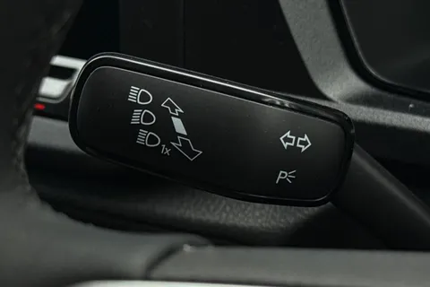 DC75LDU Volkswagen Caddy 2.0 TDI 102PS Commerce Pro Van [Tech Pack] Thumbnail #36