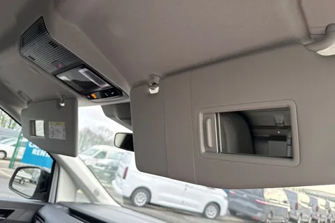 DC75LDU Volkswagen Caddy 2.0 TDI 102PS Commerce Pro Van [Tech Pack] Thumbnail #44