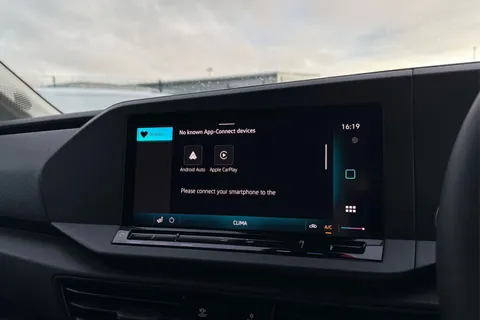 DC75LDU Volkswagen Caddy 2.0 TDI 102PS Commerce Pro Van [Tech Pack] Thumbnail #49