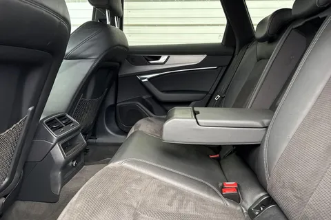 34 of 64 for Audi A6 Avant 2.0 TFSI 45 S line S Tronic quattro Euro 6 (s/s) 5dr