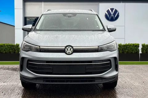  Volkswagen Tiguan 1.5 eTSI MHEV Match DSG Euro 6 (s/s) 5dr Thumbnail #5