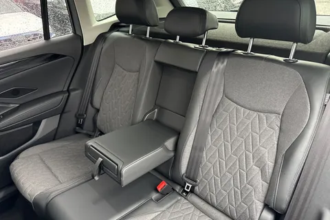  Volkswagen Tiguan 1.5 eTSI MHEV Match DSG Euro 6 (s/s) 5dr Thumbnail #18