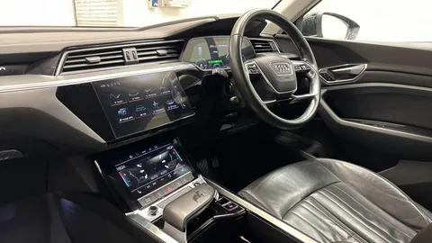 4 of 10 for Audi e-tron Technik 50 quattro 230,00 kW