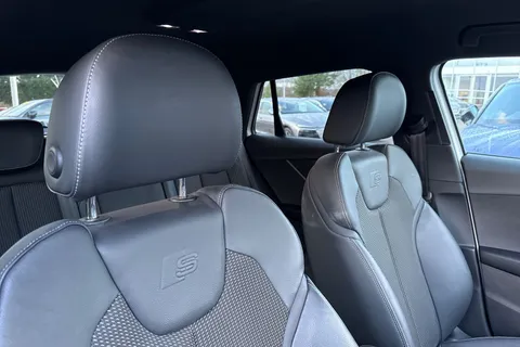 DN71TXE Audi Q2 Black Edition 35 TFSI 150 PS 6-speed Thumbnail #23