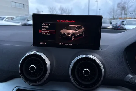 DN71TXE Audi Q2 Black Edition 35 TFSI 150 PS 6-speed Thumbnail #32