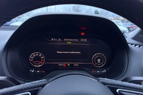 DN71TXE Audi Q2 Black Edition 35 TFSI 150 PS 6-speed Thumbnail #35