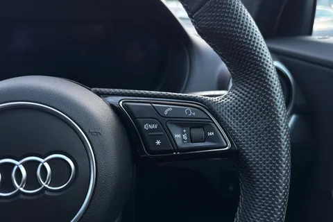 DN71TXE Audi Q2 Black Edition 35 TFSI 150 PS 6-speed Thumbnail #55