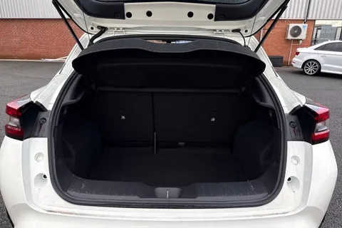 NV25BYK Nissan Juke 1.0 DiG-T Acenta Premium 5dr DCT Thumbnail #10