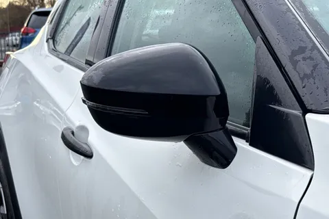 NV25BYK Nissan Juke 1.0 DiG-T Acenta Premium 5dr DCT Thumbnail #12