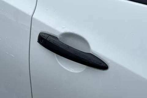 NV25BYK Nissan Juke 1.0 DiG-T Acenta Premium 5dr DCT Thumbnail #29