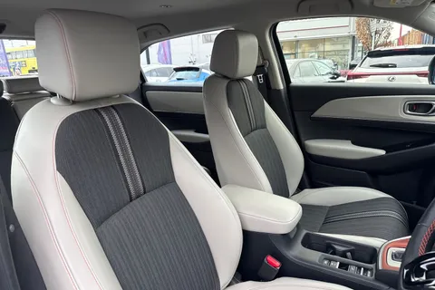 RA74EPL Honda HR-V 1.5 eHEV Advance Style 5dr CVT Thumbnail #25