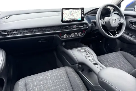 RX75UKS Honda ZR-V 2.0 eHEV Elegance 5dr CVT Thumbnail #17