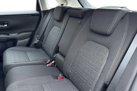 RX75UKS Honda ZR-V 2.0 eHEV Elegance 5dr CVT Thumbnail #19