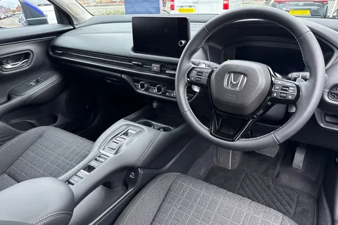 RX75UKS Honda ZR-V 2.0 eHEV Elegance 5dr CVT Thumbnail #33