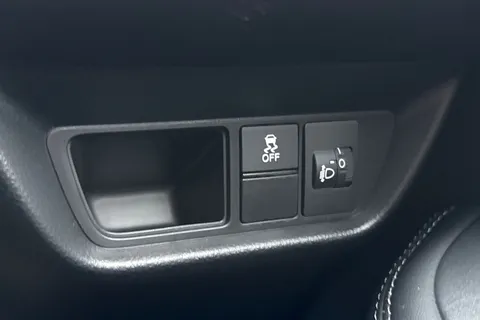 RX75UKS Honda ZR-V 2.0 eHEV Elegance 5dr CVT Thumbnail #37