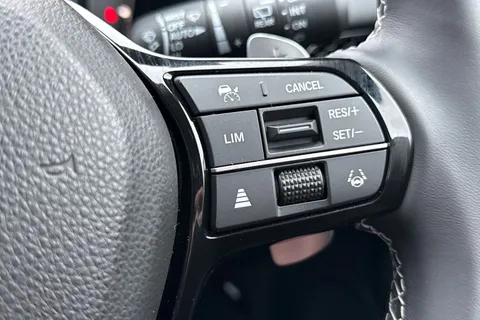 RX75UKS Honda ZR-V 2.0 eHEV Elegance 5dr CVT Thumbnail #39